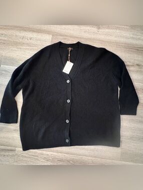 Quince Cashmere Black V-Neck Button Cardigan Sweater